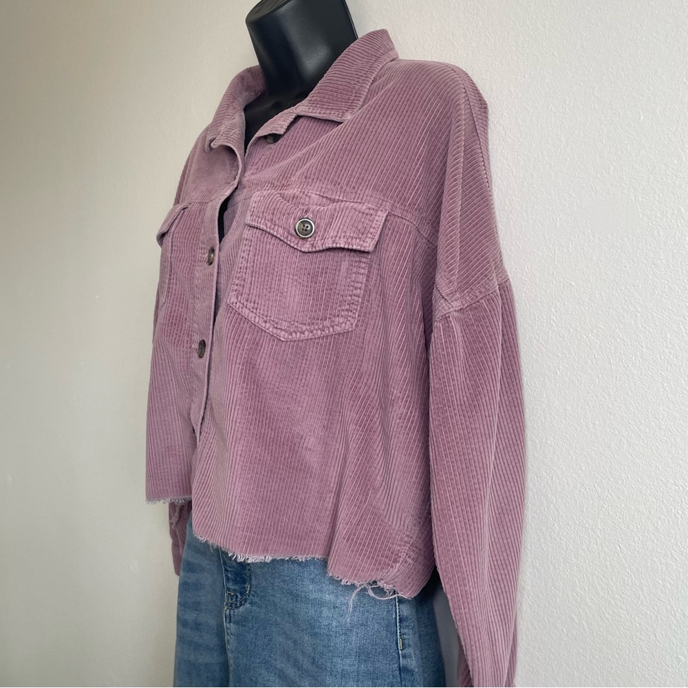 American Eagle Cropped Corduroy Shacket Jacket Mauve Pink Raw Hem Medium - Picture 4 of 9